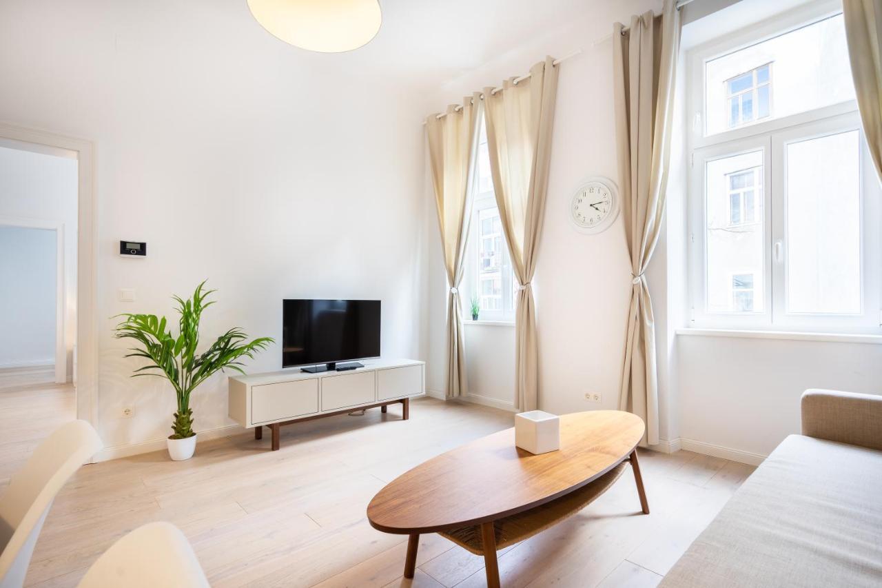 Modernes Apartment Im Charmanten Cottage Viertel Wina Bagian luar foto