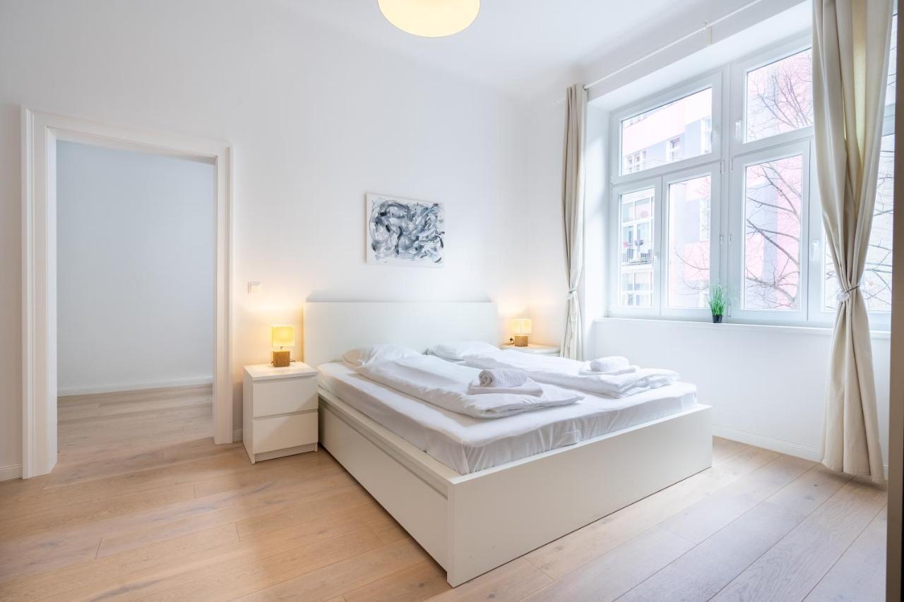 Modernes Apartment Im Charmanten Cottage Viertel Wina Bagian luar foto